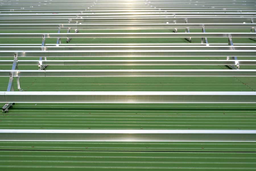 PV Aufständerung mit Dachbefestigung